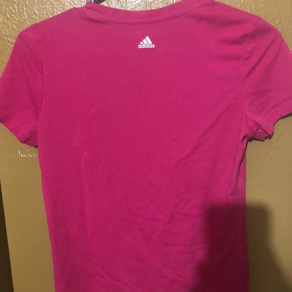 Adidas pink small t-shirt - Picture 3 of 3